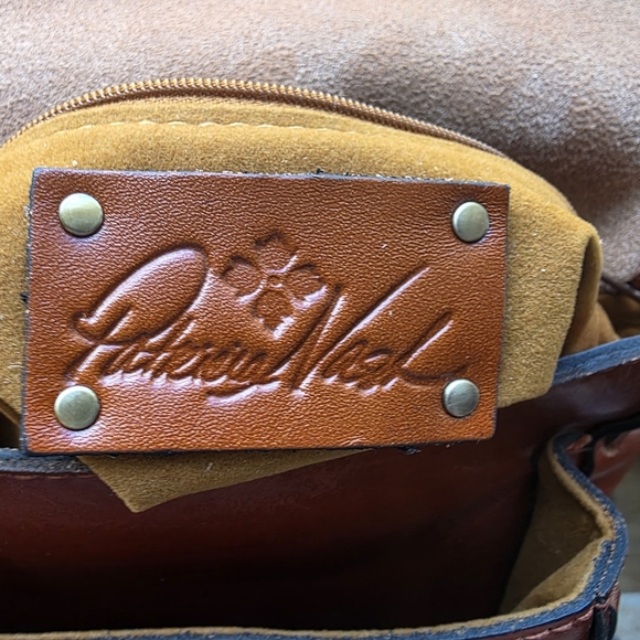 Patricia Nash Hand Painted Leather Butterfly Aida Crossbody/Shoulder Bag - Picture 11 of 13